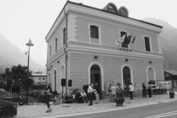 inaugurazione Ostello in via stazione- 2012