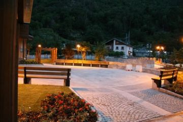 Angoli di paese  