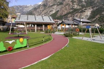 Angoli di paese