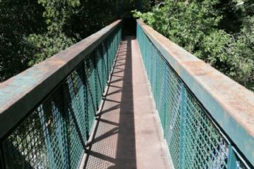 Ponte in acciaio